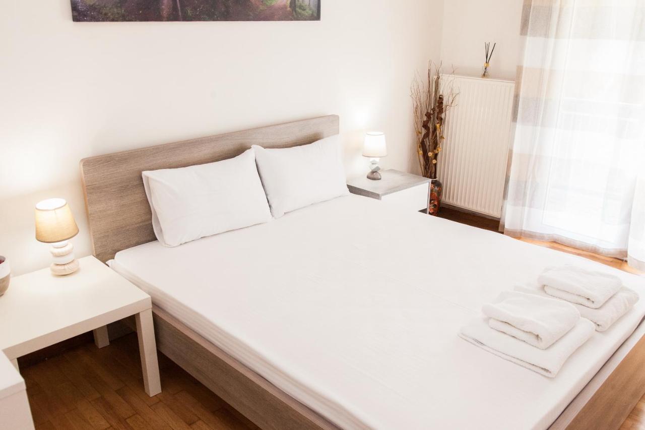 Cozy Apartment Near Stavros Niarchos Park Athen Eksteriør bilde